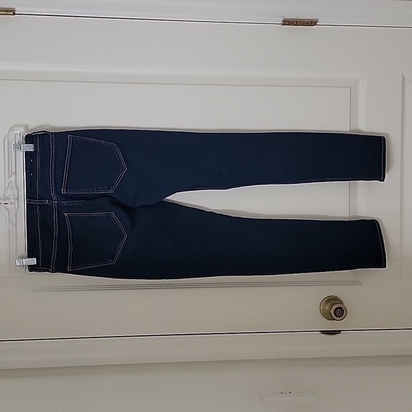 & Denim (H&M), Size 26 Skinny Ankle Jeans, Dark Wash, EUC - Picture 10 of 10